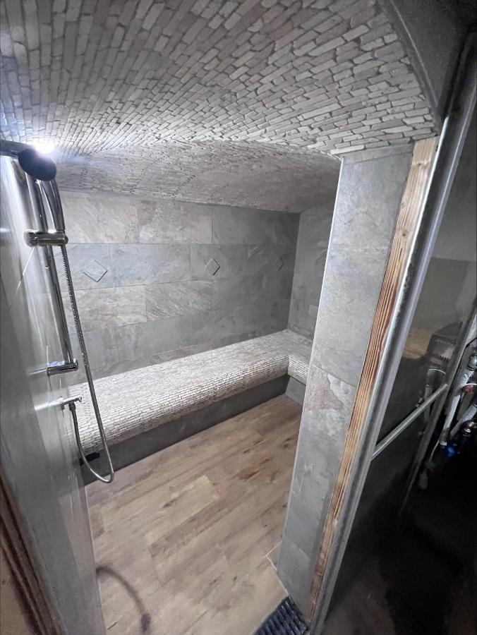 Domacija Paternoster Hotel Litija Bagian luar foto