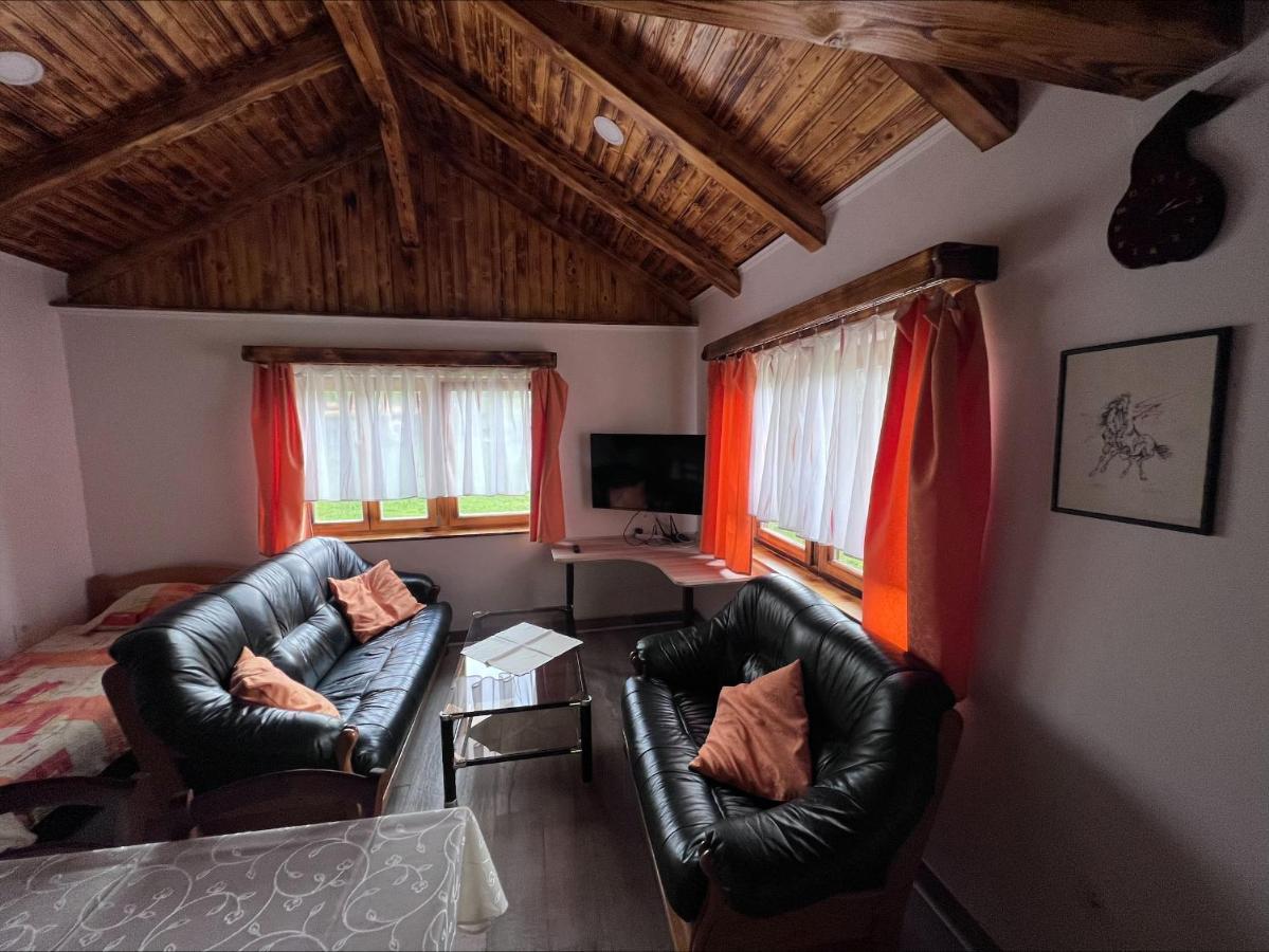 Domacija Paternoster Hotel Litija Bagian luar foto