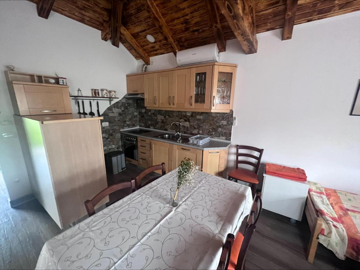 Domacija Paternoster Hotel Litija Bagian luar foto