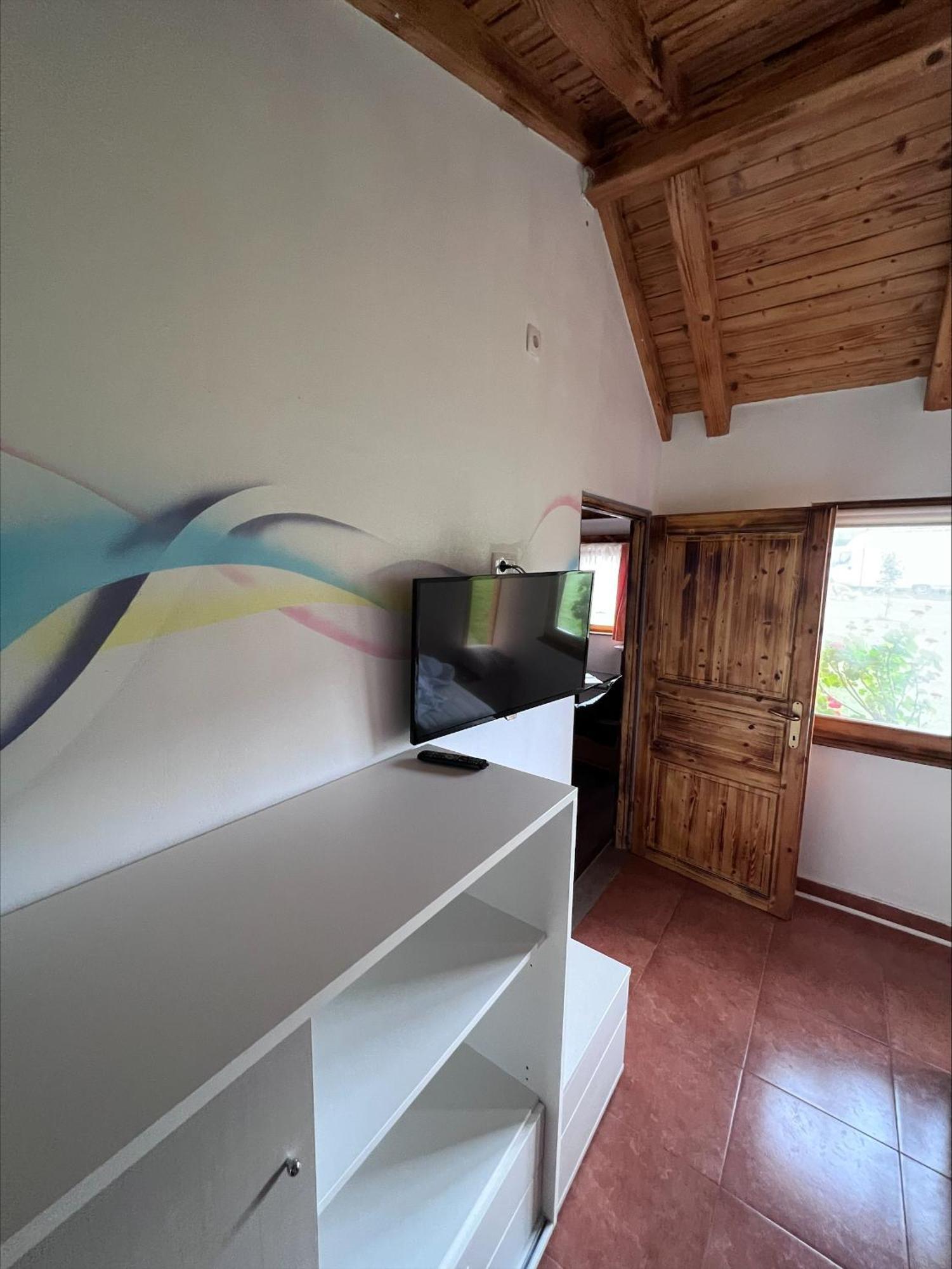 Domacija Paternoster Hotel Litija Bagian luar foto